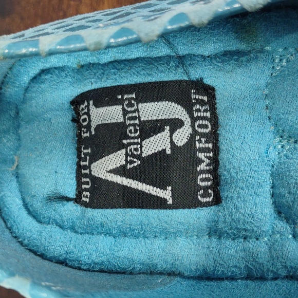 AJ Valenci Embossed Leather Wedge Mocs - Picture 9 of 11